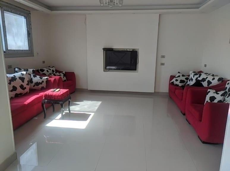 Comfy Luxurious Apartments In Central Location In Mansheyet El Bakry East Cairo Exterior foto