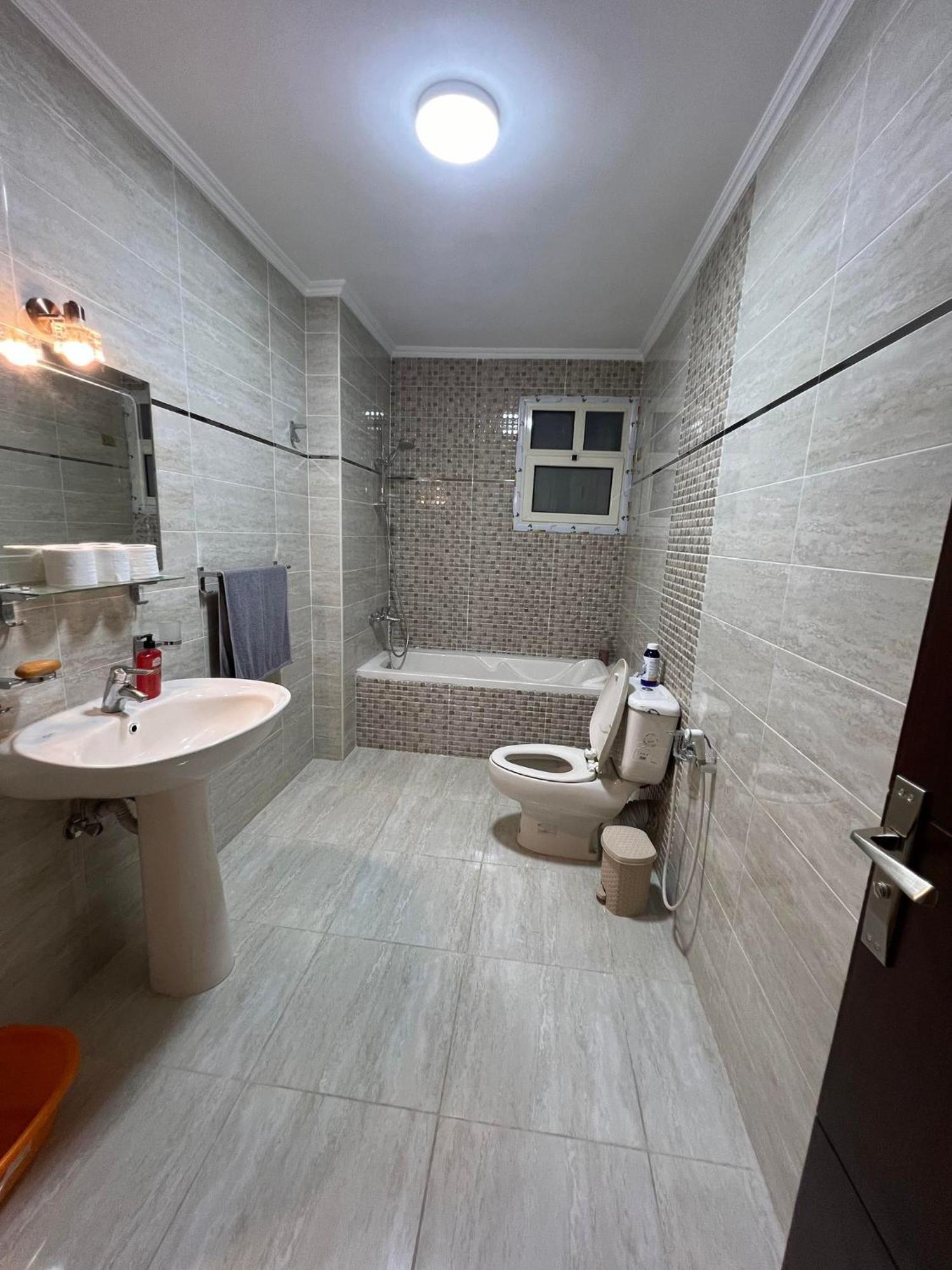 Comfy Luxurious Apartments In Central Location In Mansheyet El Bakry East Cairo Exterior foto
