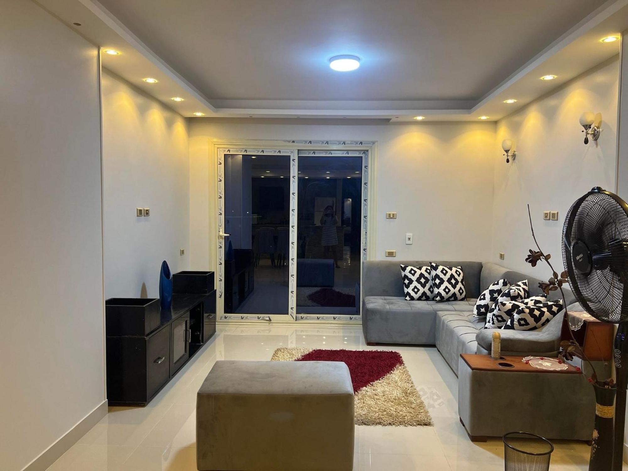 Comfy Luxurious Apartments In Central Location In Mansheyet El Bakry East Cairo Exterior foto
